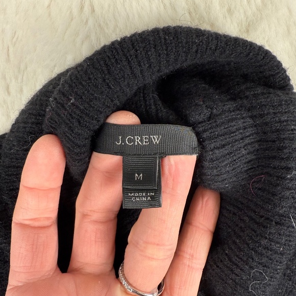 J. Crew Women's Wool Blend Turtle Neck Long Sleeve Sweater Black Medium - Picture 3 of 8